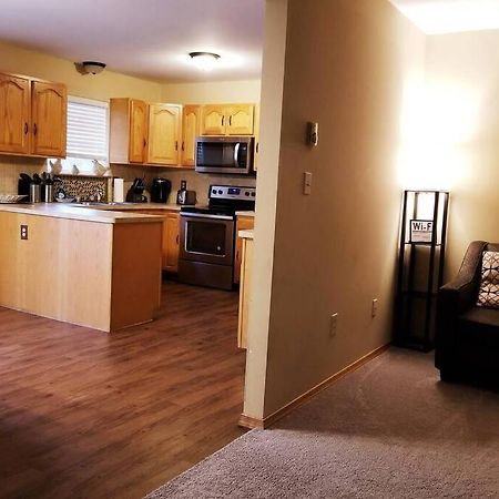 *Amenity-Filled Waterfront Oasis @Saw Creek Estates Near Waterfalls And Hiking* イースト・ストラウズバーグ エクステリア 写真